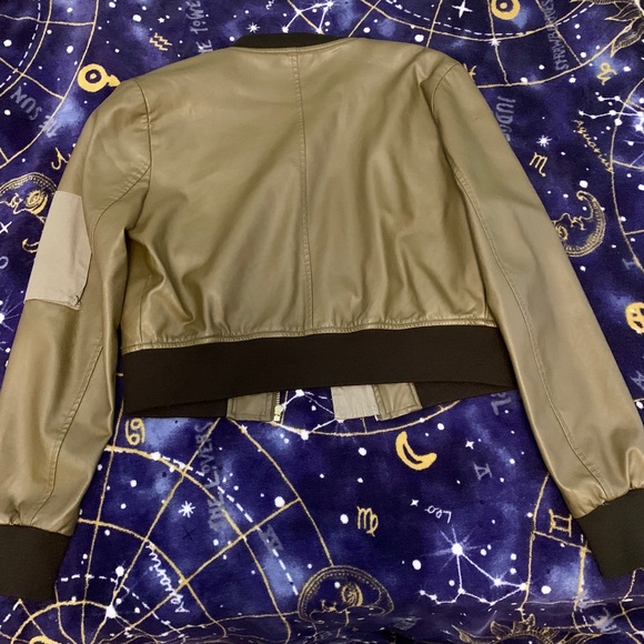 Vegan Leather Bomber Jacket Olive Rugged Green - Picture 3 of 3